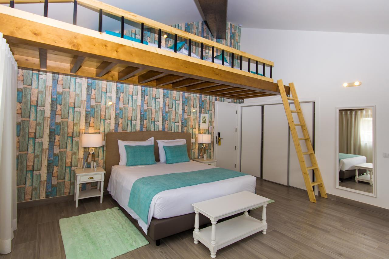 Mareta Beach House - Boutique Residence Сагрес Екстериор снимка