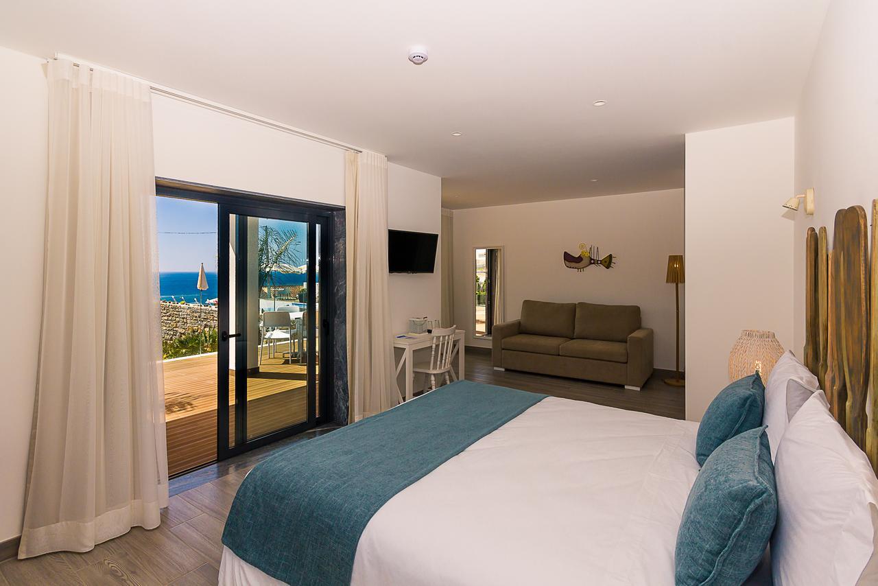 Mareta Beach House - Boutique Residence Сагрес Екстериор снимка